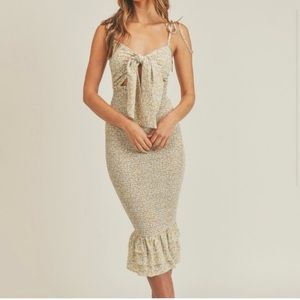 Floral Tie-Front Midi Dress in Light Yellow